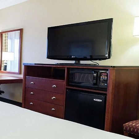 Doubletree By Hilton Holland Otel Dış mekan fotoğraf