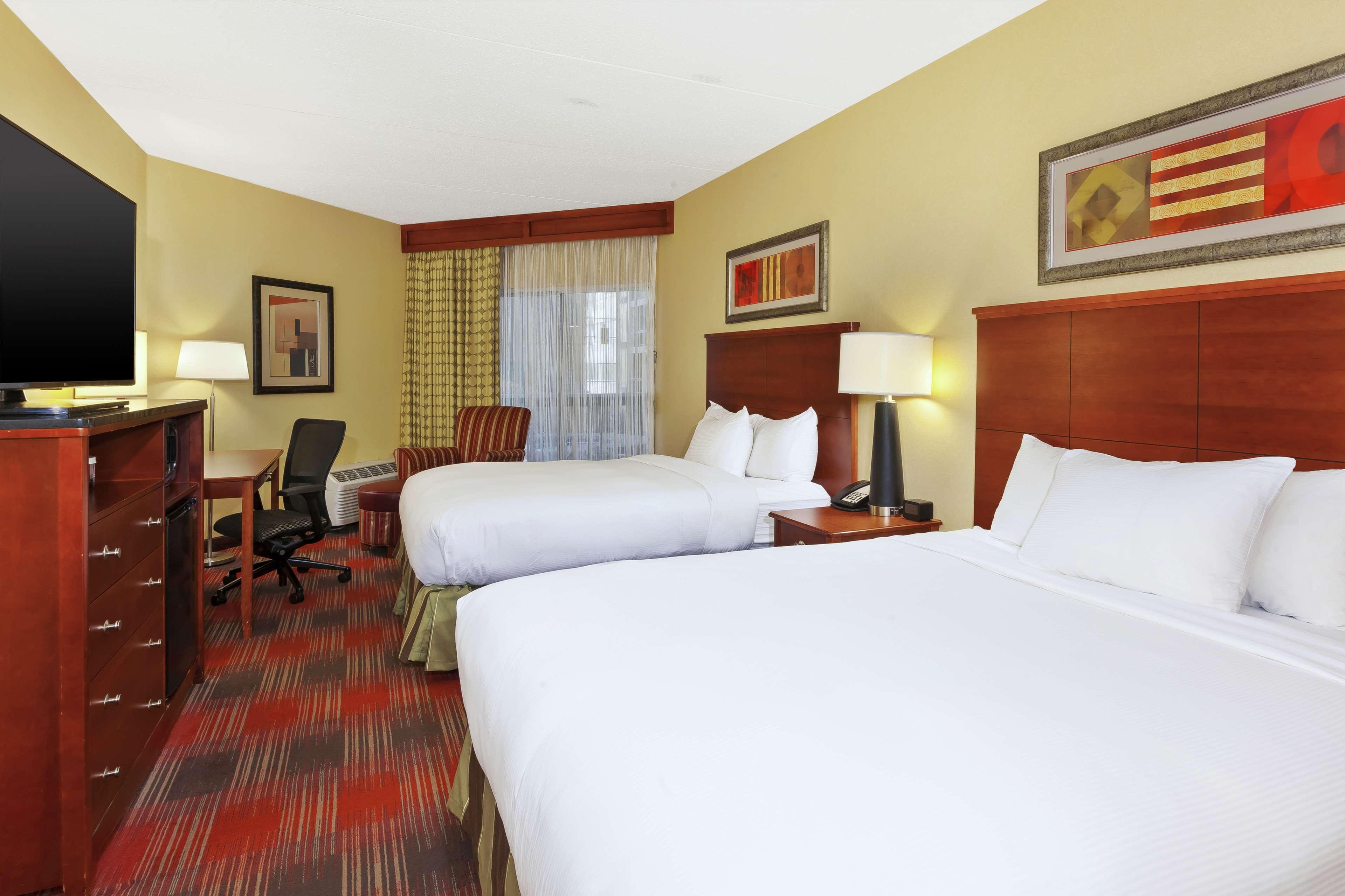 Doubletree By Hilton Holland Otel Dış mekan fotoğraf