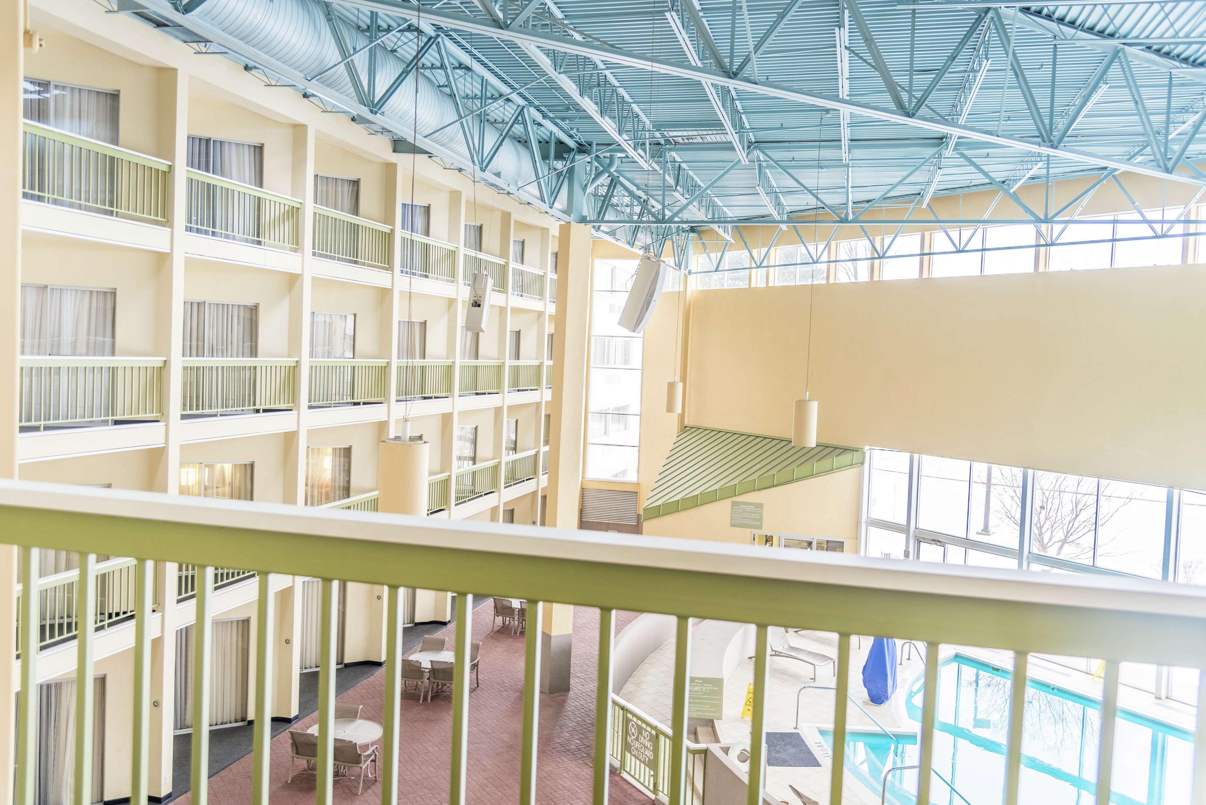 Doubletree By Hilton Holland Otel Dış mekan fotoğraf
