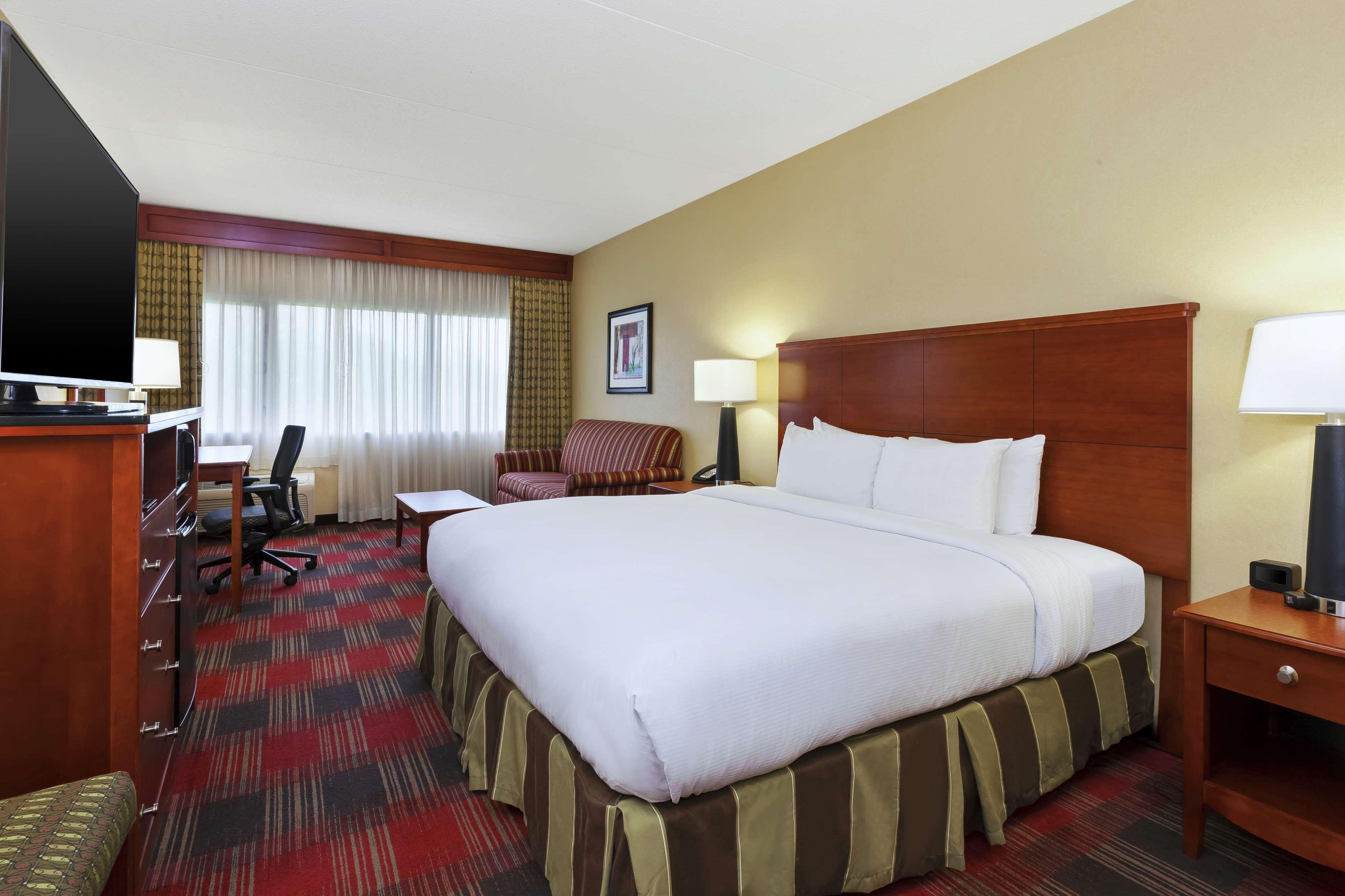 Doubletree By Hilton Holland Otel Dış mekan fotoğraf