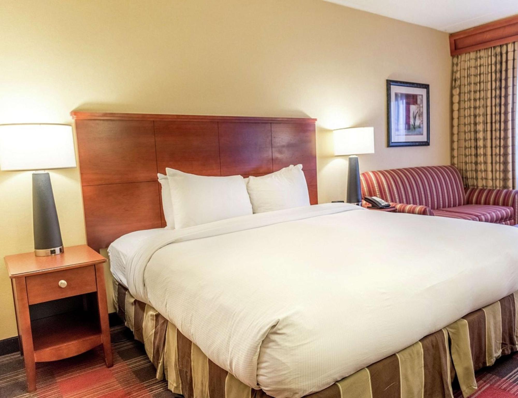 Doubletree By Hilton Holland Otel Dış mekan fotoğraf