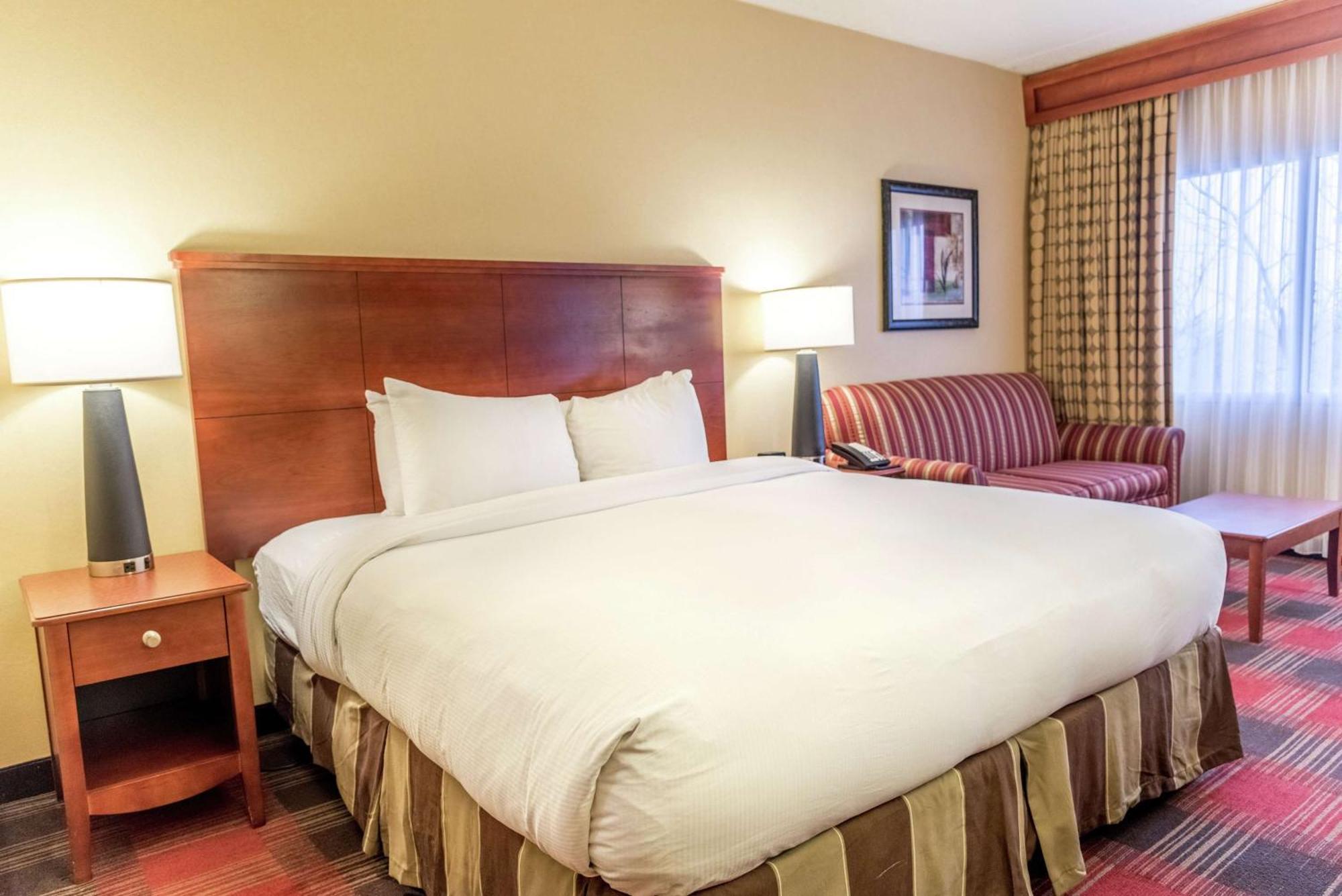Doubletree By Hilton Holland Otel Dış mekan fotoğraf