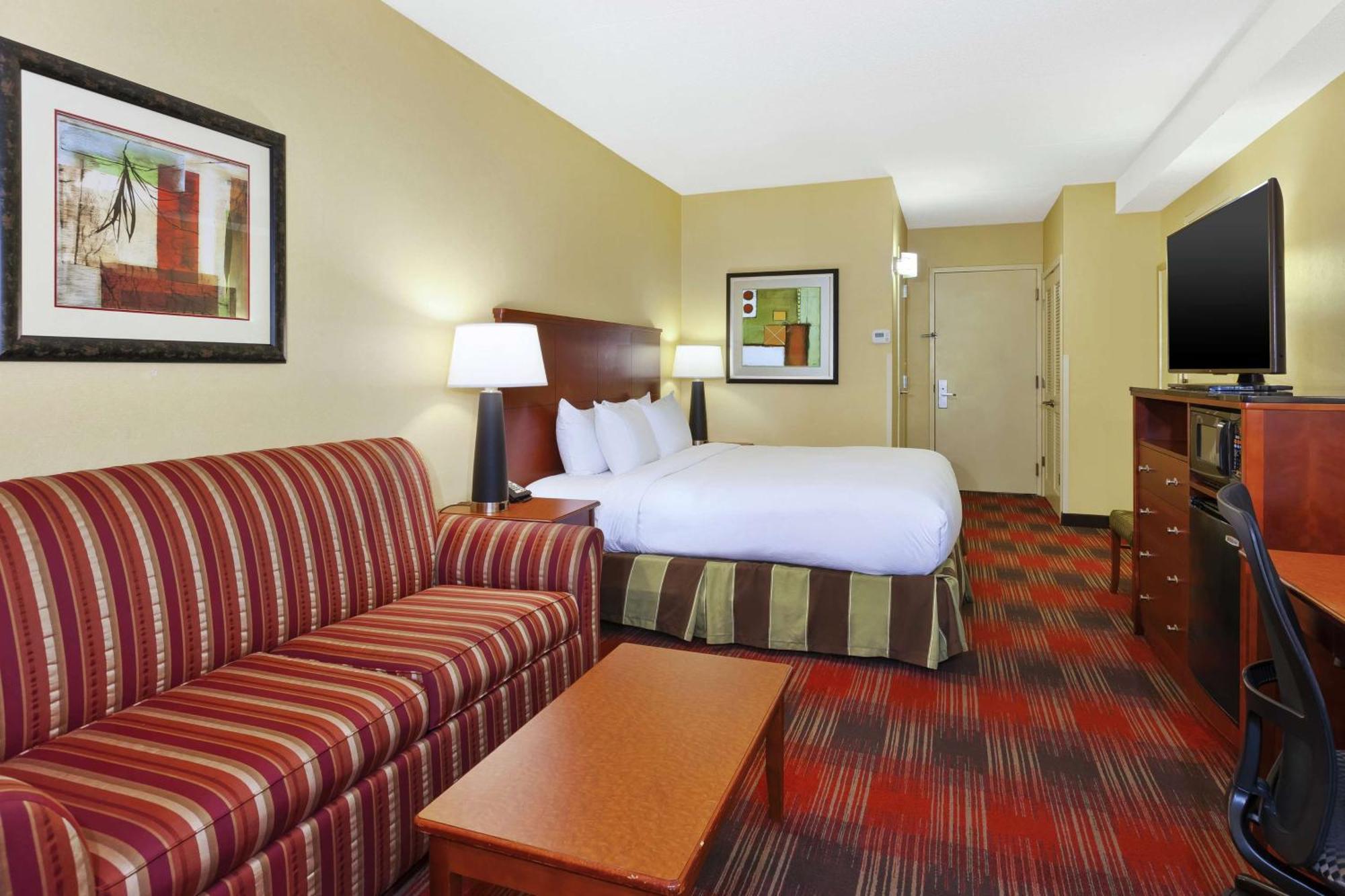 Doubletree By Hilton Holland Otel Dış mekan fotoğraf